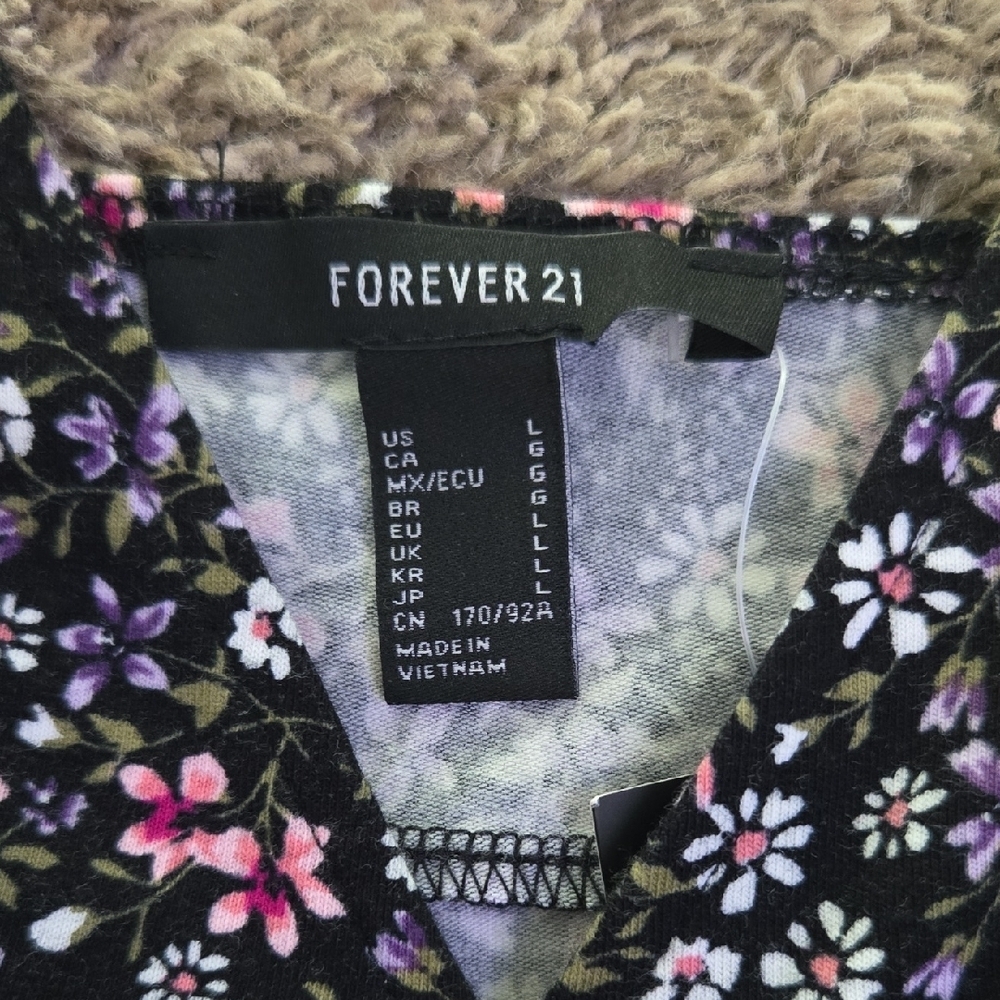 Forever 21 Black Floral Peplum Tank Top Size Large - Picture 3 of 5
